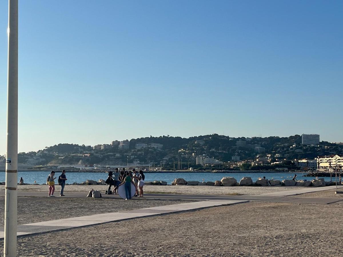 Sun Escape, Appart Renove Climatise 3 Pieces 4-6 Pers, 350M De La Plage Marseille Exteriér fotografie